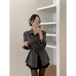 26020001 카라넥 언발 리본 블라우스