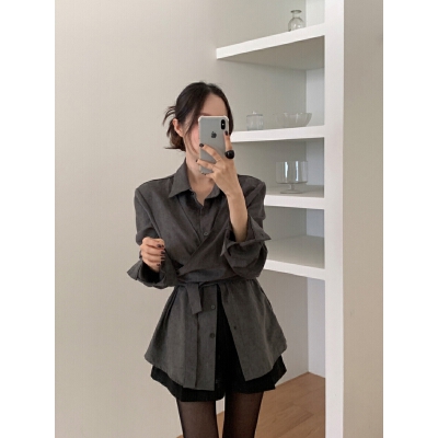 26020001 카라넥 언발 리본 블라우스