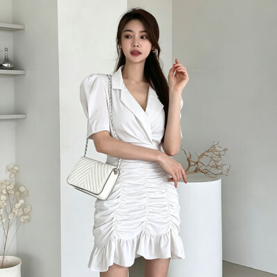 26040295 테일러드 카라 슬림핏 화이트 미니 원피스