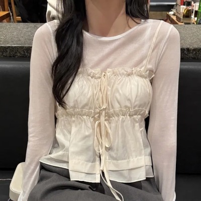 26070059 [꾸안꾸] 앞셔링 리본 포인트 레이어드 나시