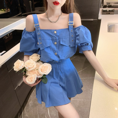 26070133 [러블리] 어개트임 블라우스 주름스커트 셋업
