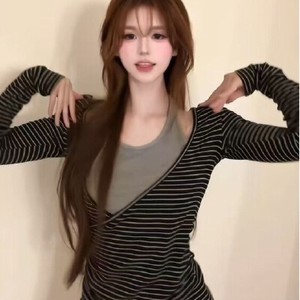 26090021 배색 스트라이프 레이어드 슬림 긴팔 티셔츠