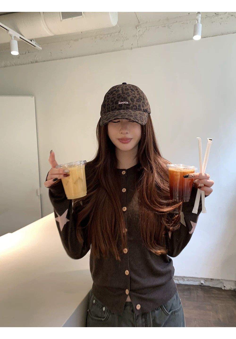 스타 소매 포인트 라운드 니트 가디건