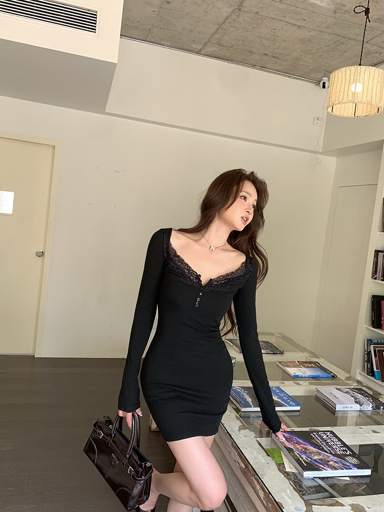 걸리시 레이스 핑거홀 미니 원피스