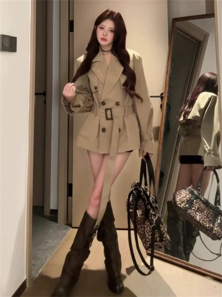클래식 더블 버튼 벨티드 숏 트렌치 재킷