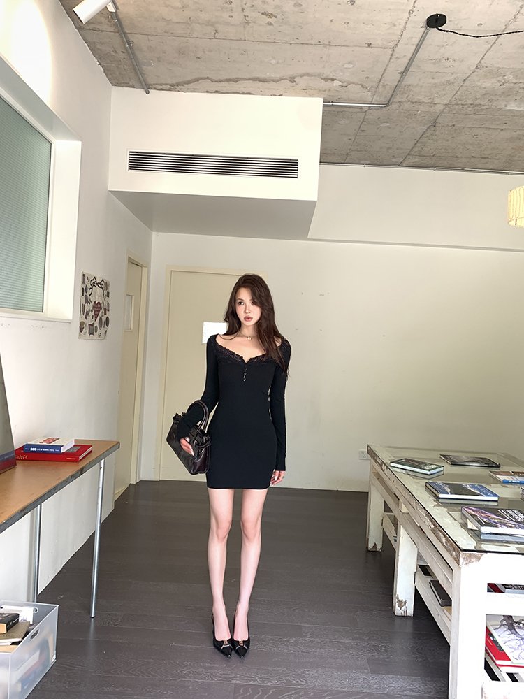 걸리시 레이스 핑거홀 미니 원피스
