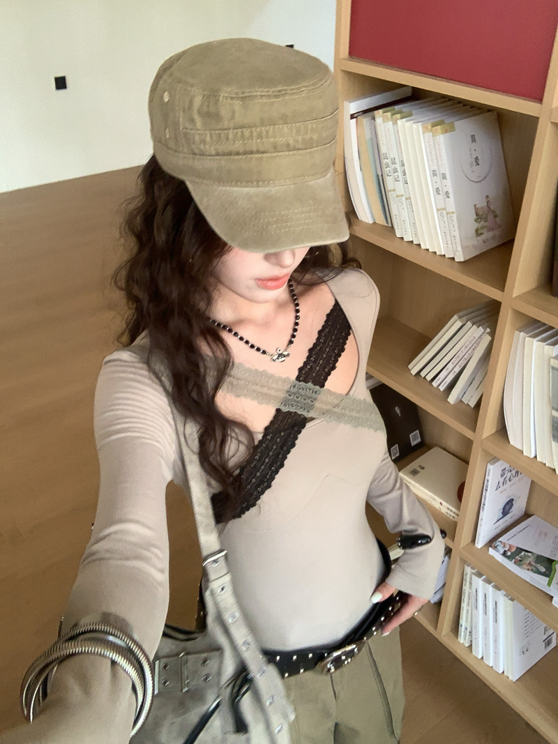 빈티지 레이스 배색 크로스 슬림 긴팔 티셔츠