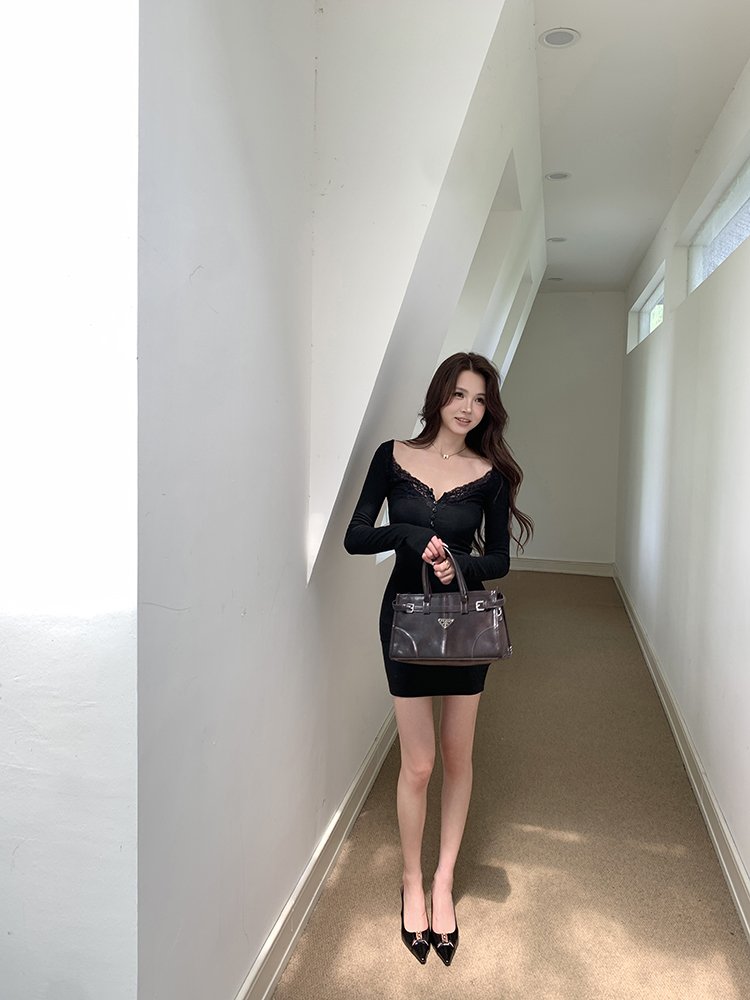 걸리시 레이스 핑거홀 미니 원피스