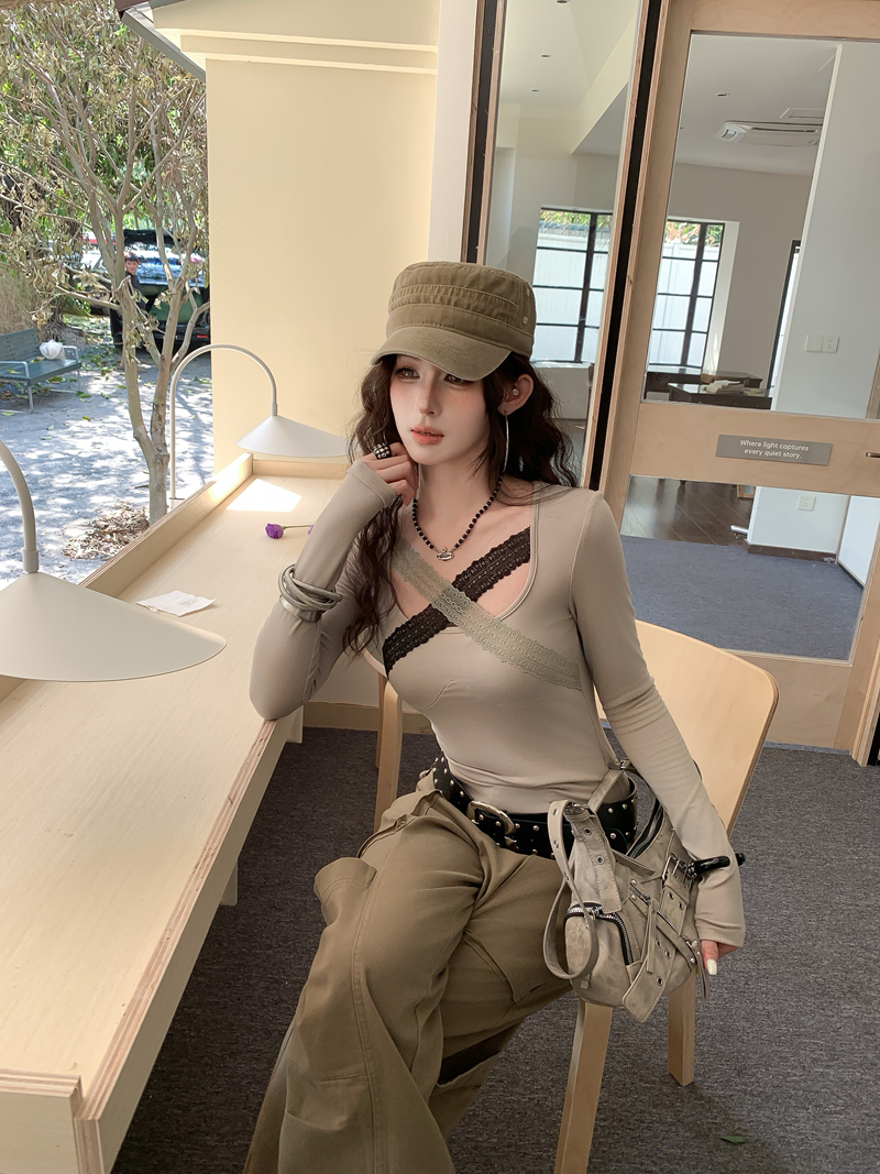 빈티지 레이스 배색 크로스 슬림 긴팔 티셔츠