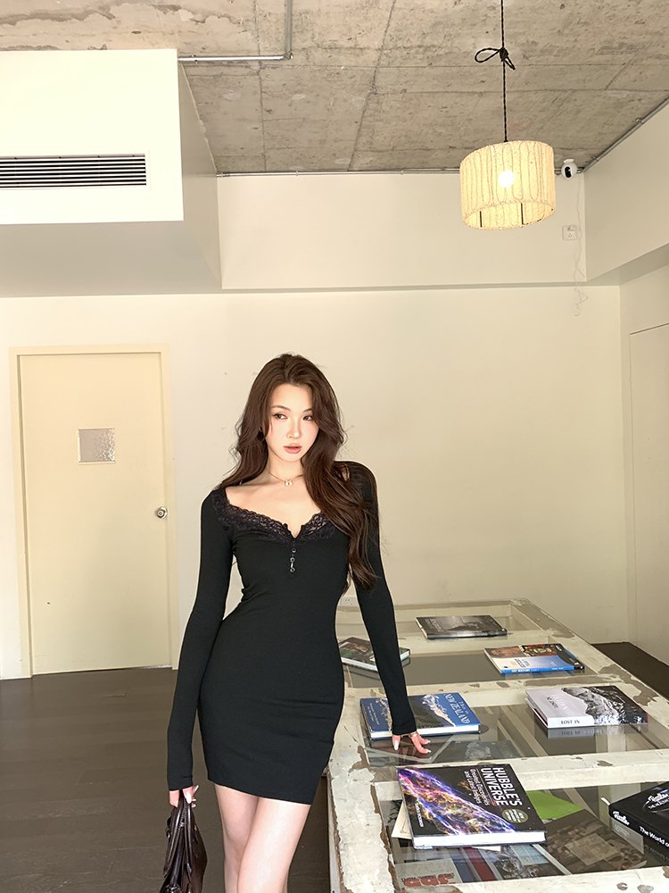 걸리시 레이스 핑거홀 미니 원피스