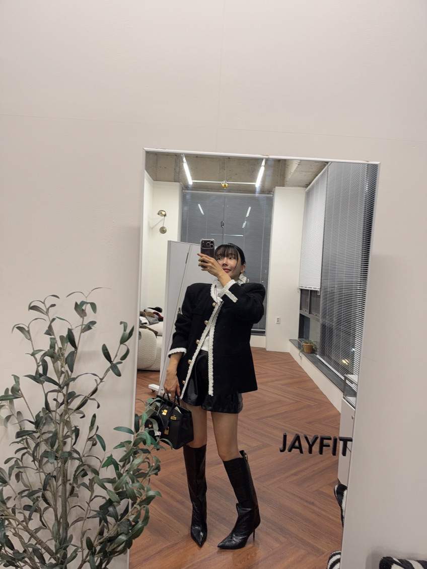 빅 플랩 카고 레더 A라인 숏팬츠