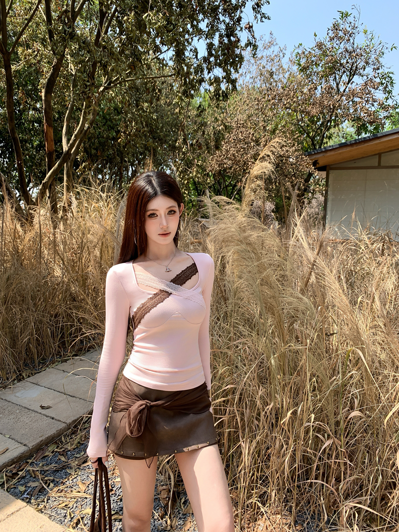 빈티지 레이스 배색 크로스 슬림 긴팔 티셔츠