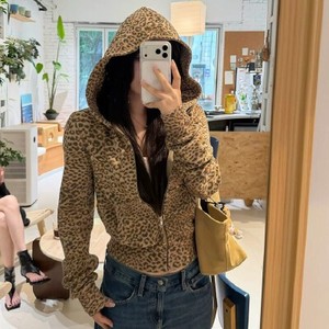 26100007 레오파드 크롭 후드 집업