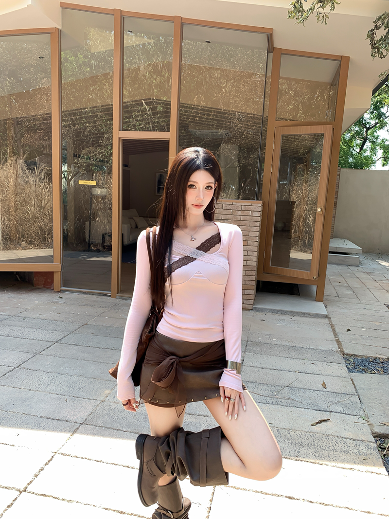 빈티지 레이스 배색 크로스 슬림 긴팔 티셔츠