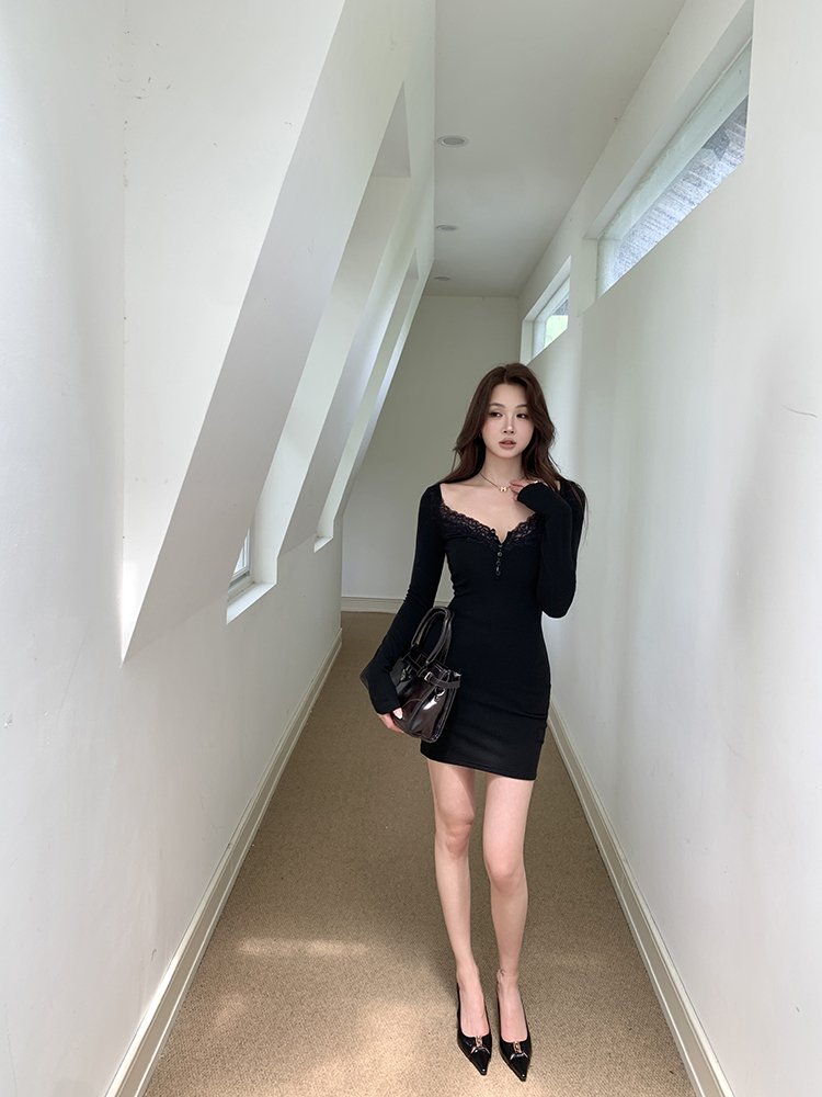 걸리시 레이스 핑거홀 미니 원피스