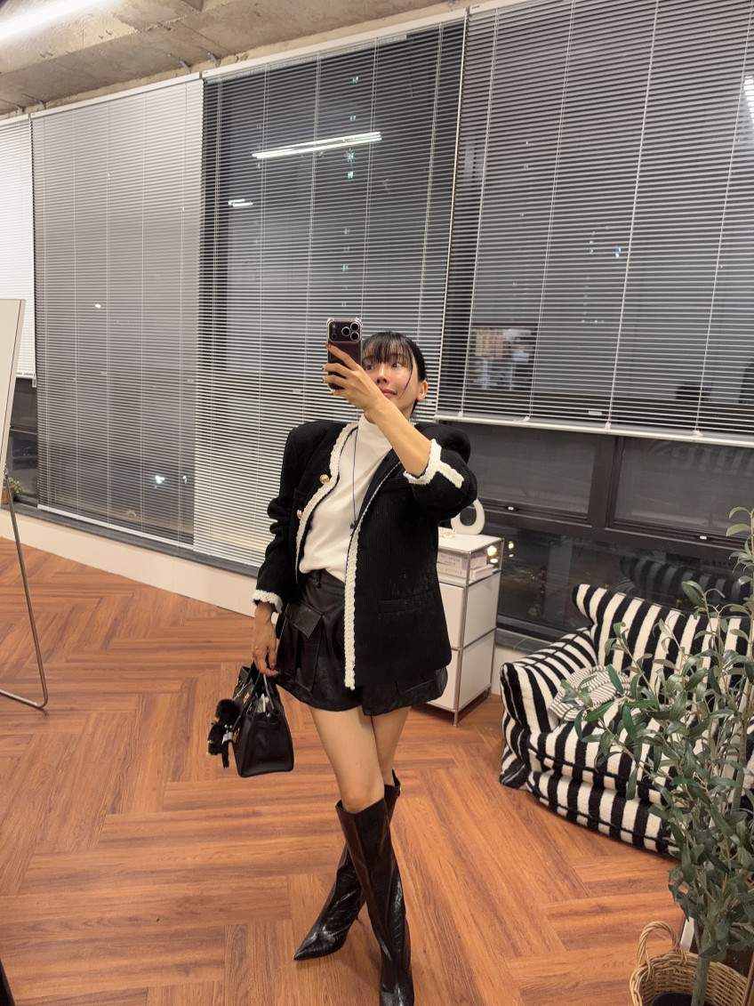 빅 플랩 카고 레더 A라인 숏팬츠