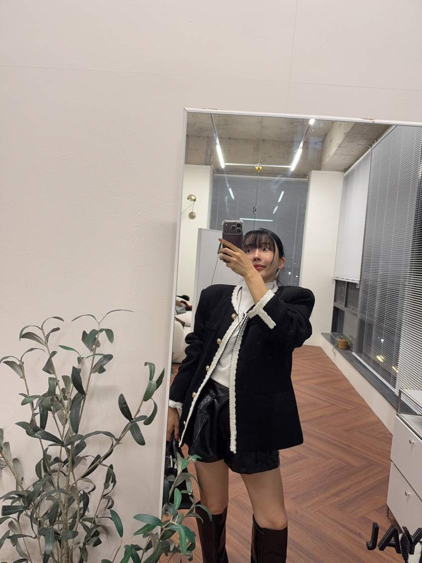 빅 플랩 카고 레더 A라인 숏팬츠