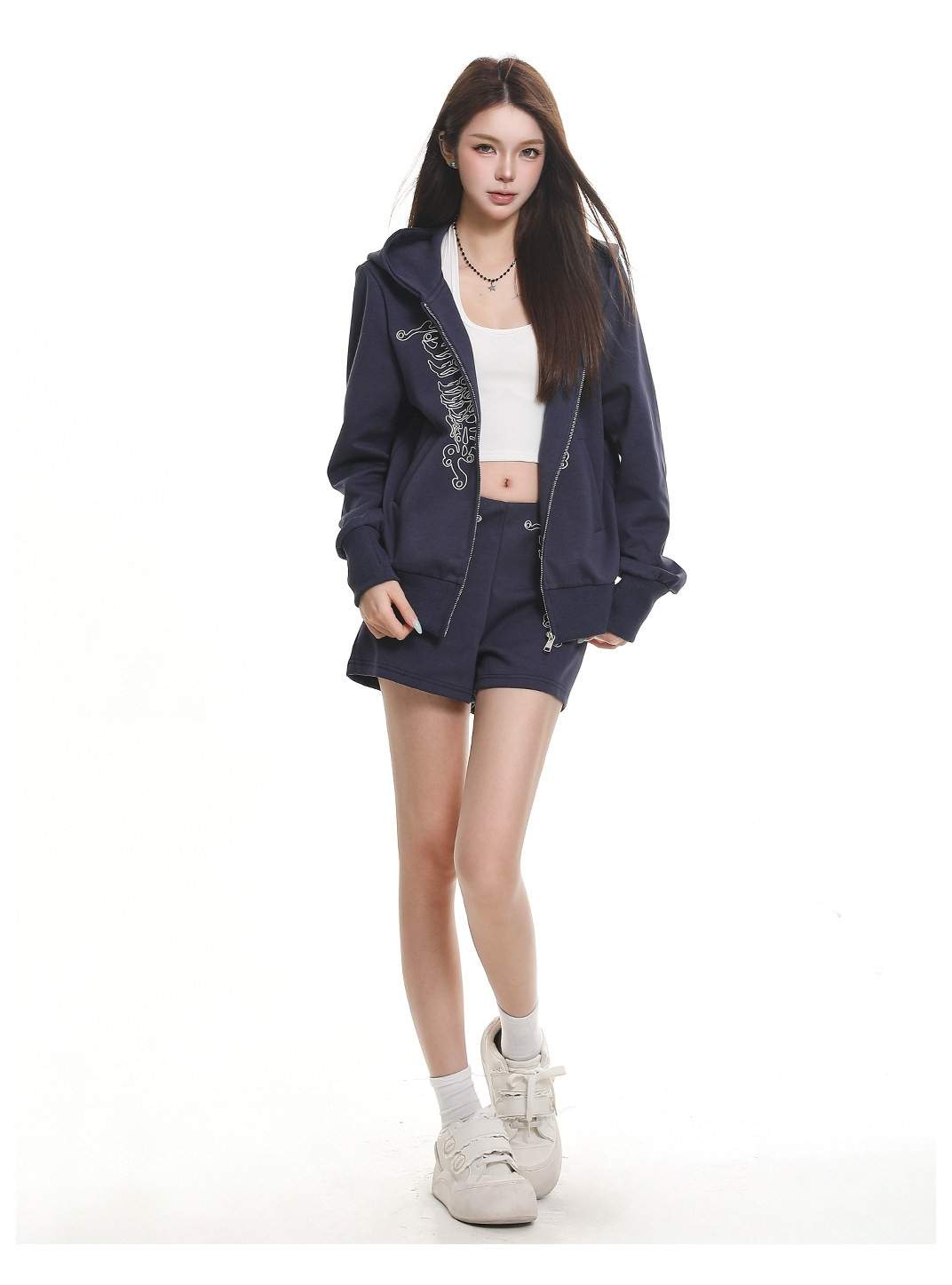 버터플라이 라인 자수 오버핏 후드 집업