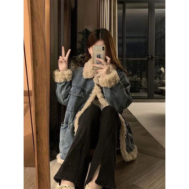 빈티지 워싱 데님 퍼 트리밍 양털 오버핏 재킷