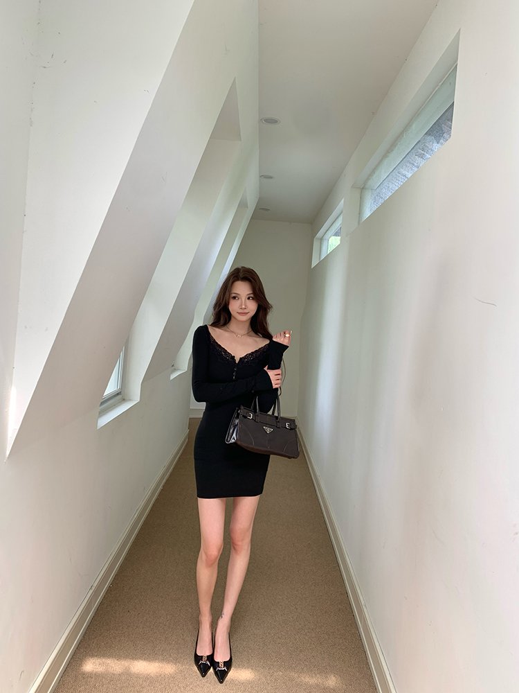 걸리시 레이스 핑거홀 미니 원피스