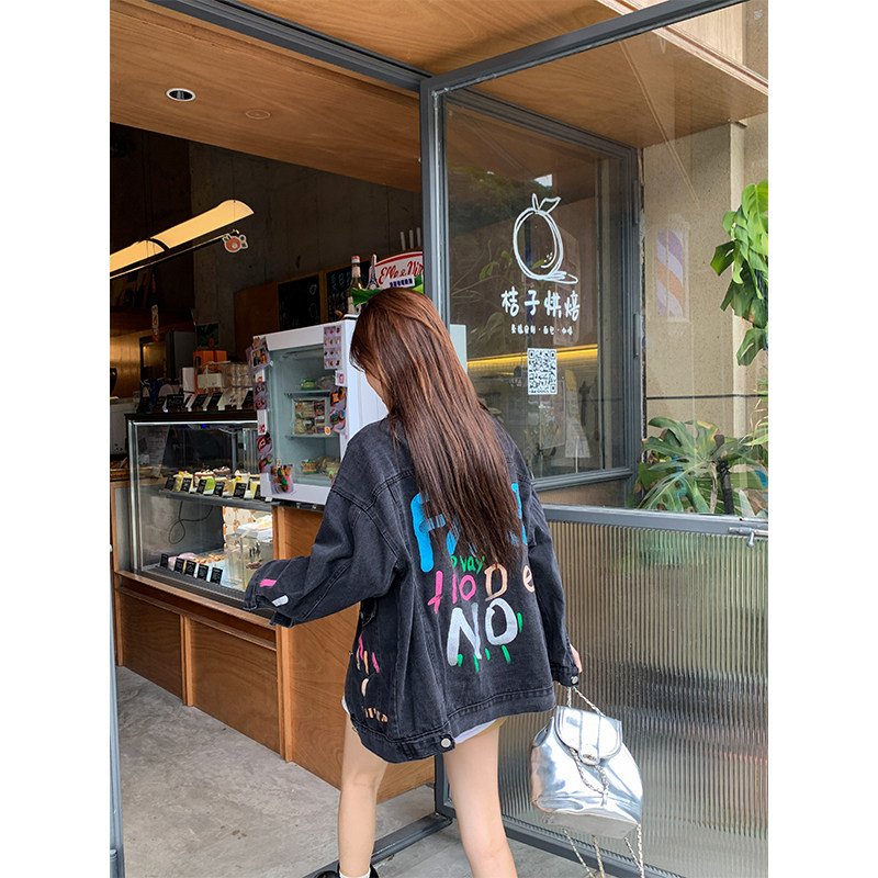 빈티지 멀티 페인트 그래피티 오버핏 흑청 데님 자켓