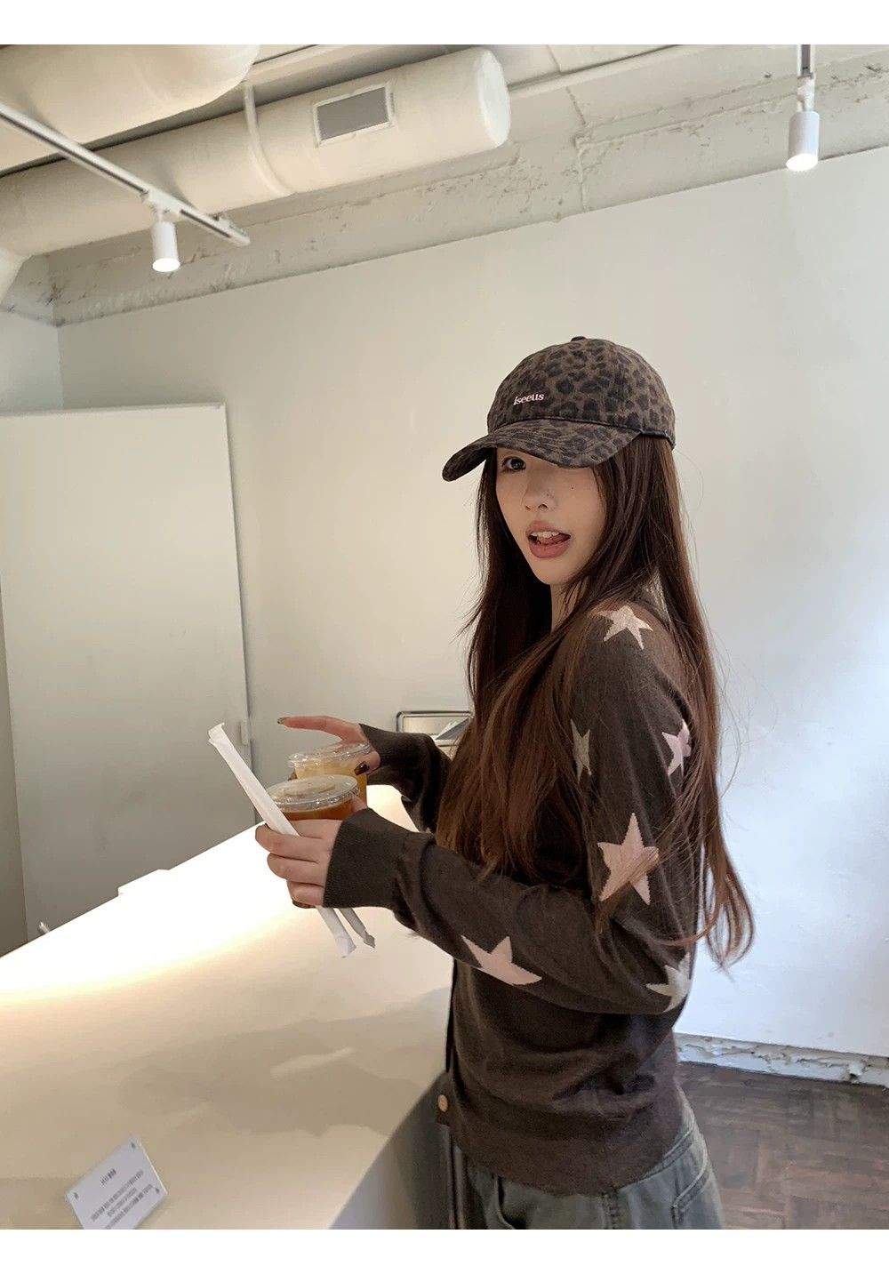 스타 소매 포인트 라운드 니트 가디건